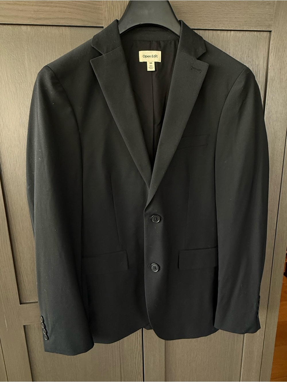 Men’s Black Blazer - Classic Two-Button Size 38R
